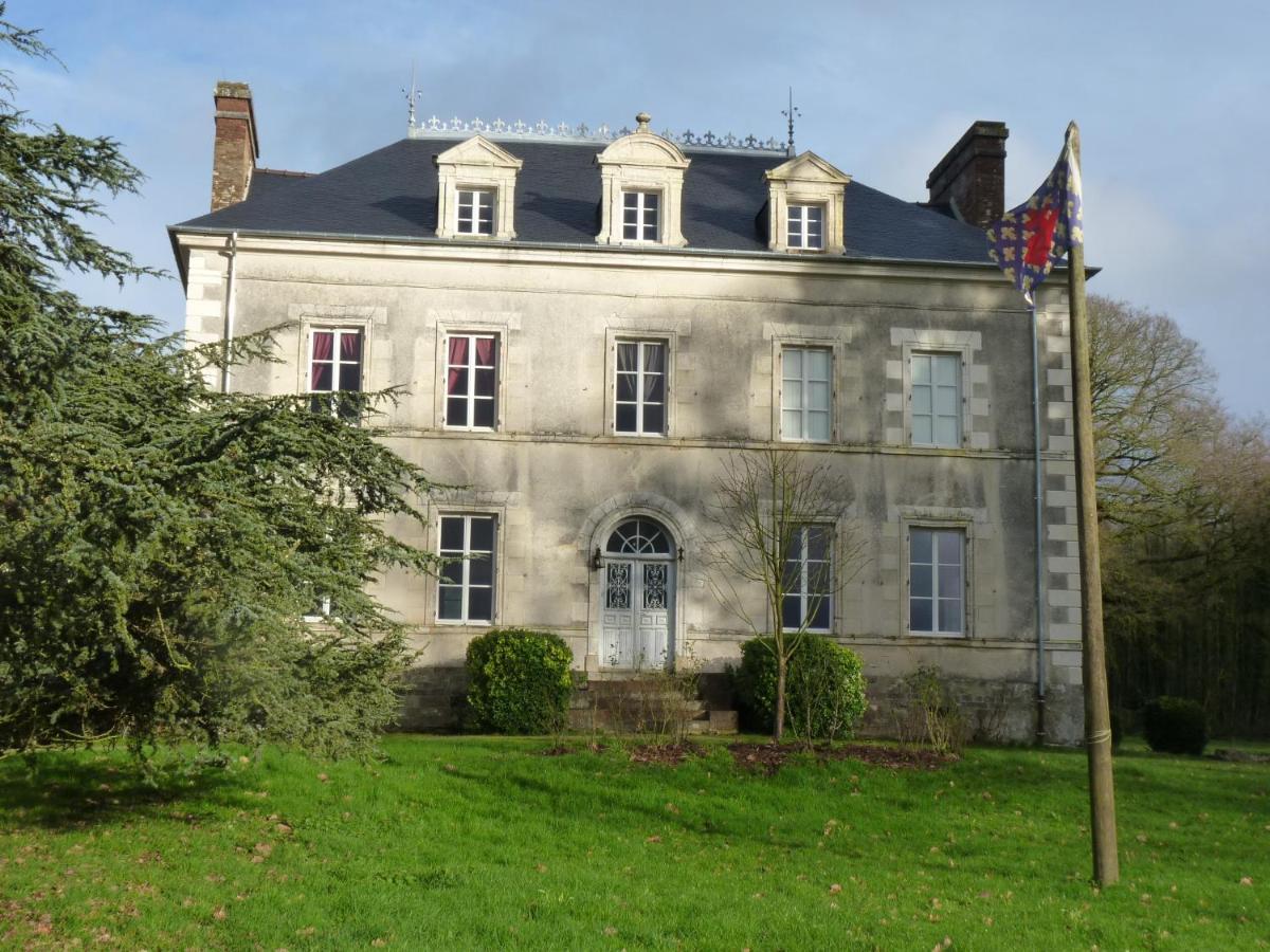 Chateau De Craon Comblessac Εξωτερικό φωτογραφία